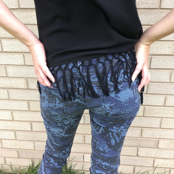 Cult of Individuality | NWT reversible Skinny jeans - Picture 3 of 8